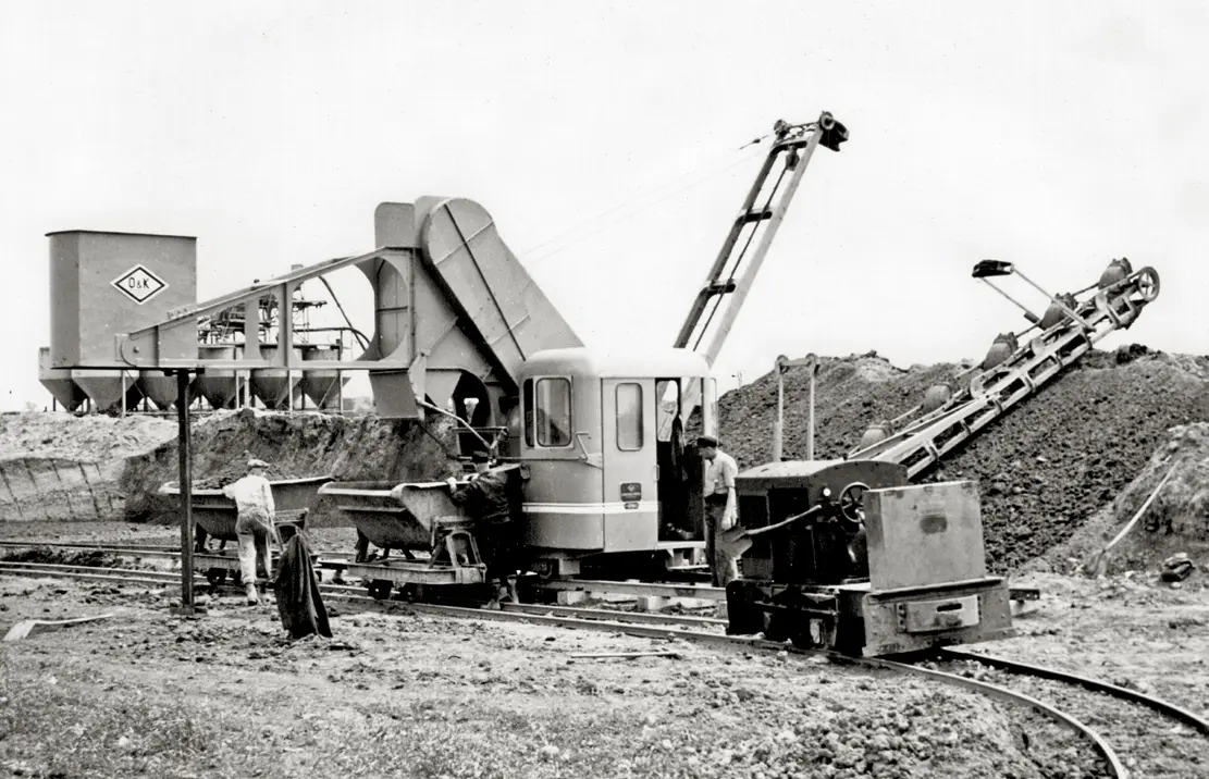 Bild: 9783751610230 | Jahrbuch Baumaschinen 2022 | Taschenbuch | 144 S. | Deutsch | 2021
