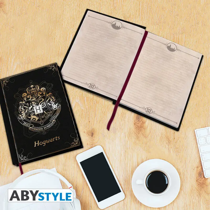 Bild: 3665361030430 | ABYstyle Harry Potter Hogwarts Premium A5 Notizbuch | Buch | 2021