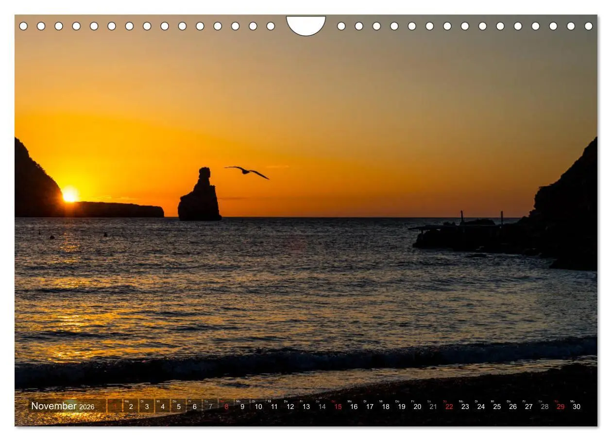 Bild: 9783457922330 | Ibiza Küste, Buchten und Strände (Wandkalender 2026 DIN A4 quer),...