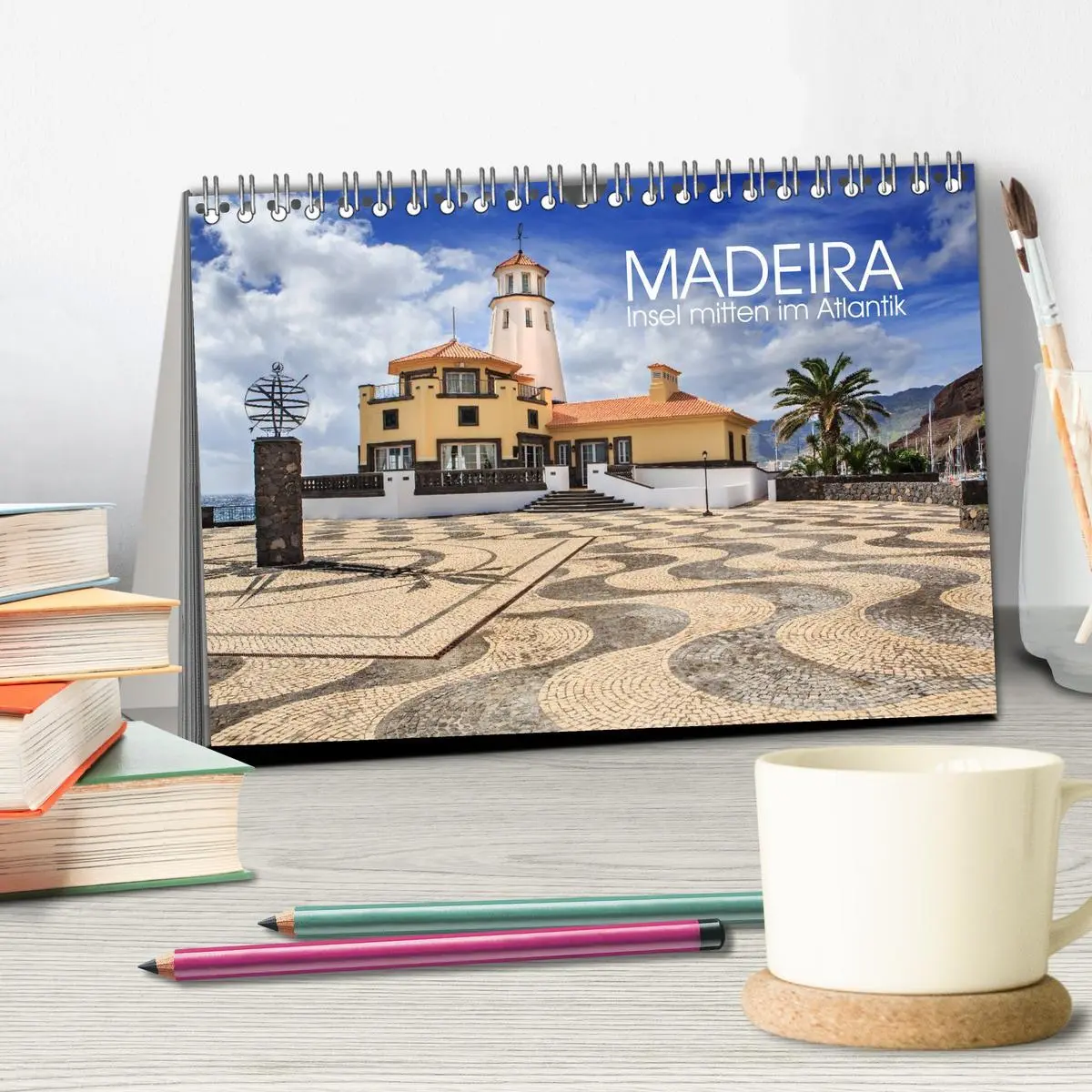 Bild: 9783516033830 | Madeira - Insel mitten im Atlantik (Tischkalender 2026 DIN A5...