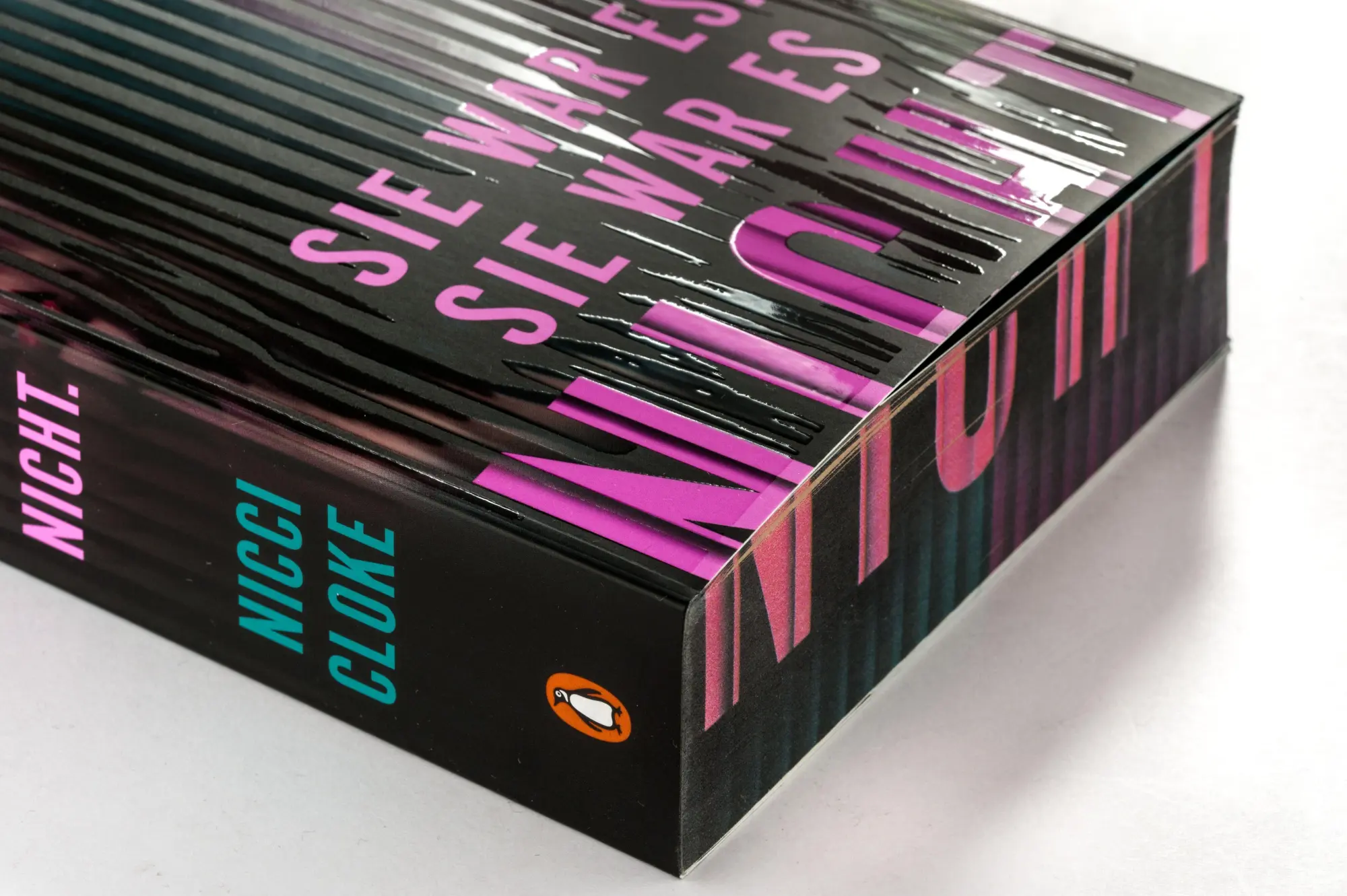 Bild: 9783328604730 | Sie war es. Sie war es nicht. | Nicci Cloke | Taschenbuch | 448 S.