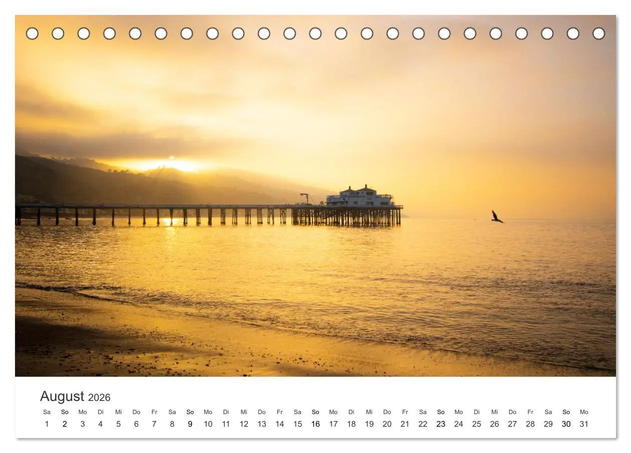 Bild: 9783457616130 | Am Strand von Malibu (Tischkalender 2026 DIN A5 quer), CALVENDO...