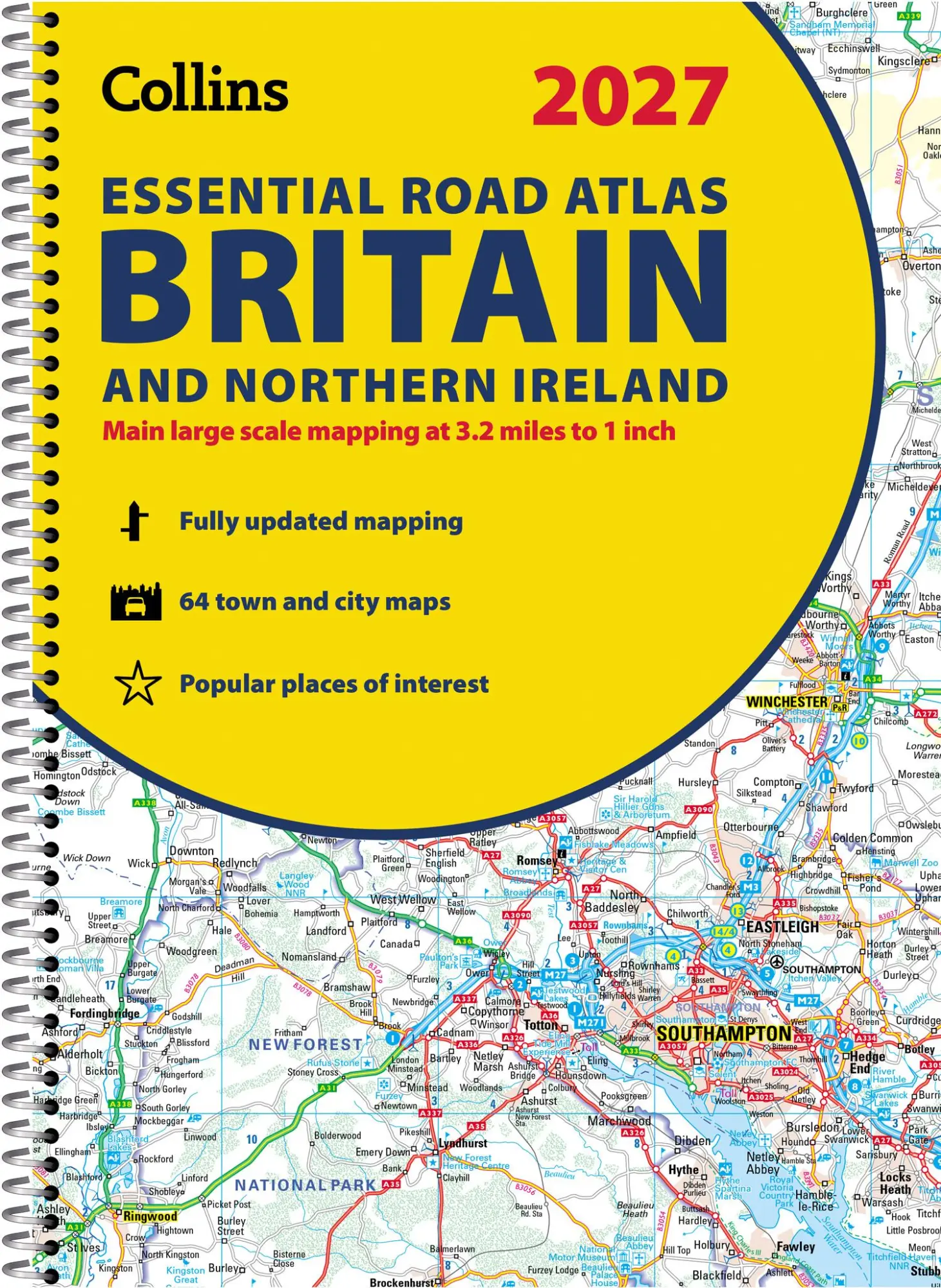 Cover: 9780008779030 | Collins Essential Road Atlas Britain and Northern Ireland 2027 (A4...