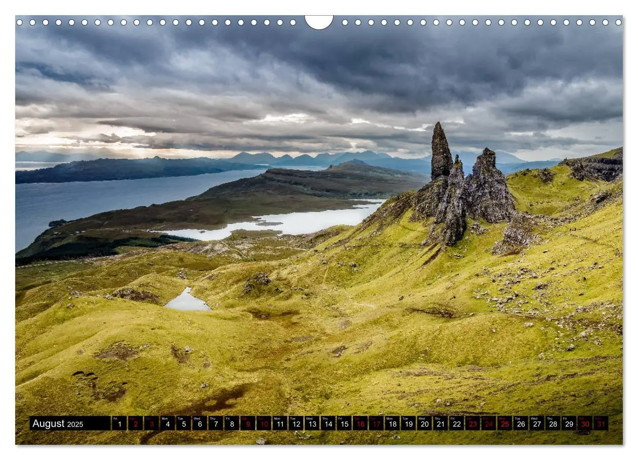 Bild: 9781325950331 | Isle of Skye Landscapes and Light (Wall Calendar 2025 DIN A3...