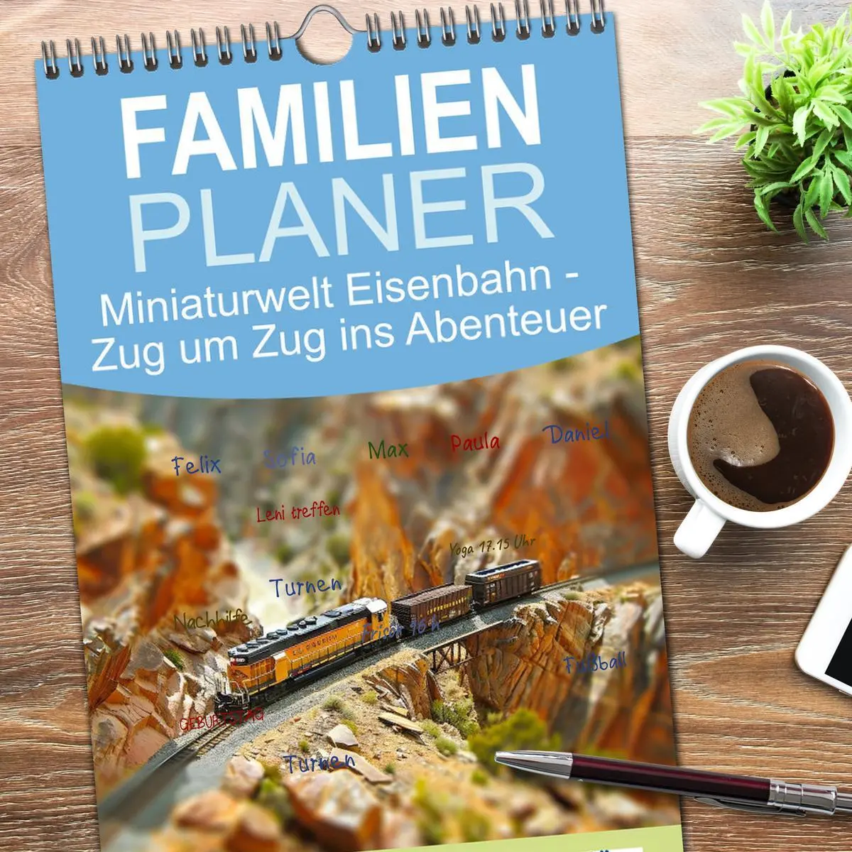 Bild: 9783516492231 | Familienplaner 2026 - Miniaturwelt Eisenbahn - Zug um Zug ins...