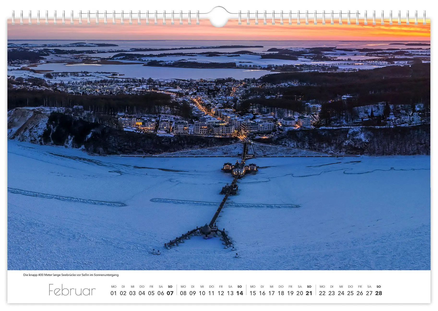 Bild: 9783912303131 | Kalender Rügen Luftaufnahmen 2027 | 45 x 30 cm weißes Kalendarium