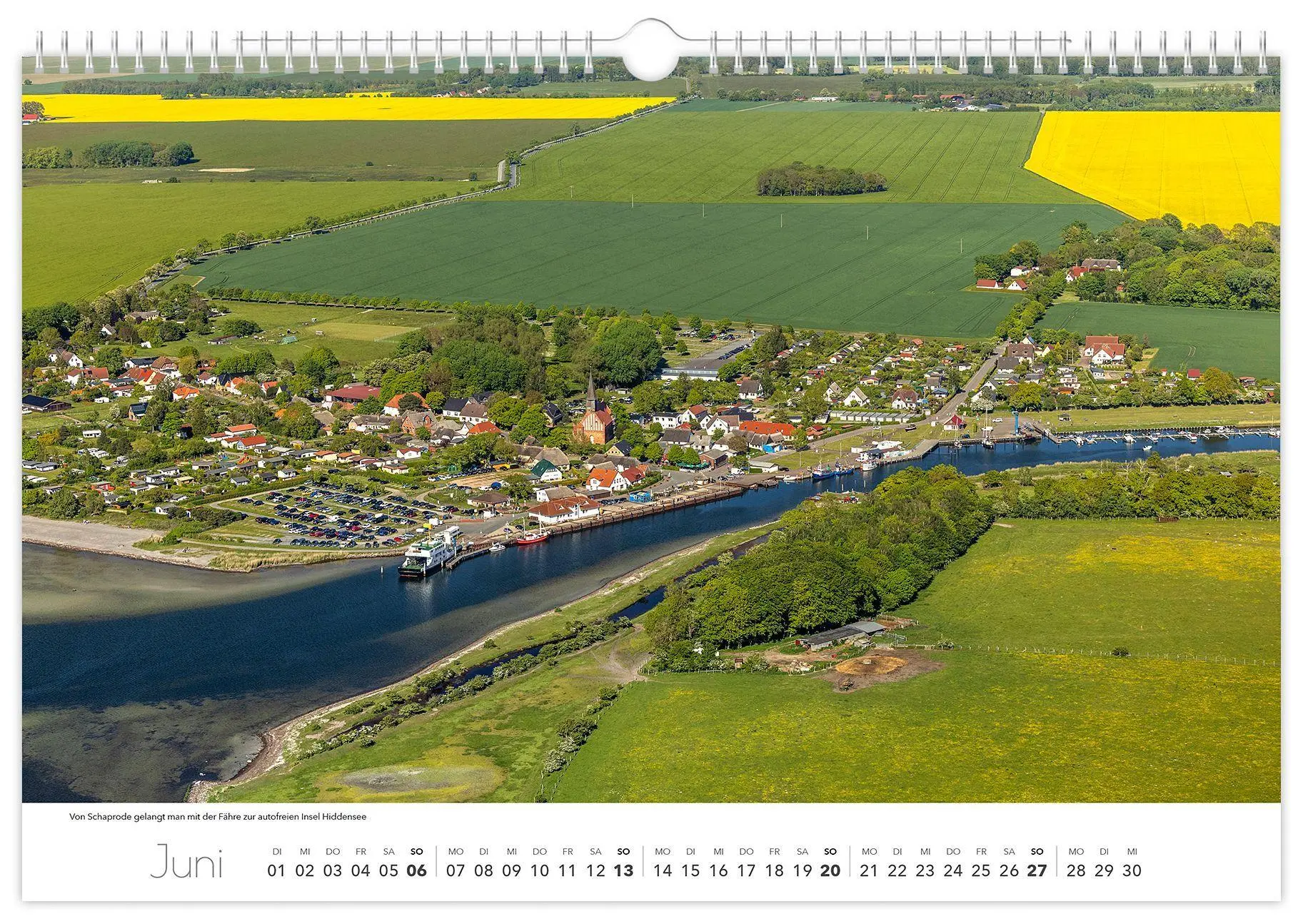 Bild: 9783912303131 | Kalender Rügen Luftaufnahmen 2027 | 45 x 30 cm weißes Kalendarium