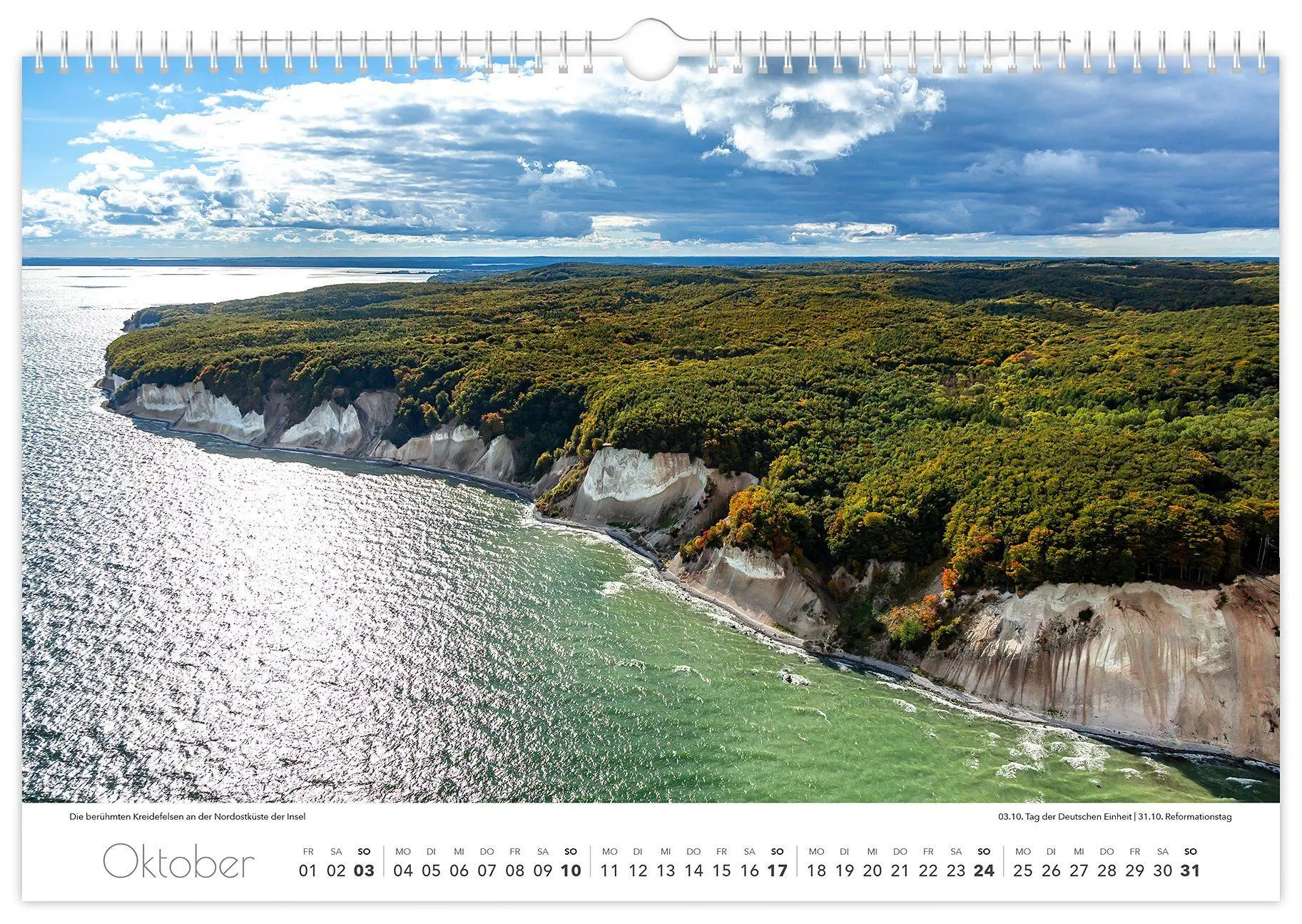 Bild: 9783912303131 | Kalender Rügen Luftaufnahmen 2027 | 45 x 30 cm weißes Kalendarium