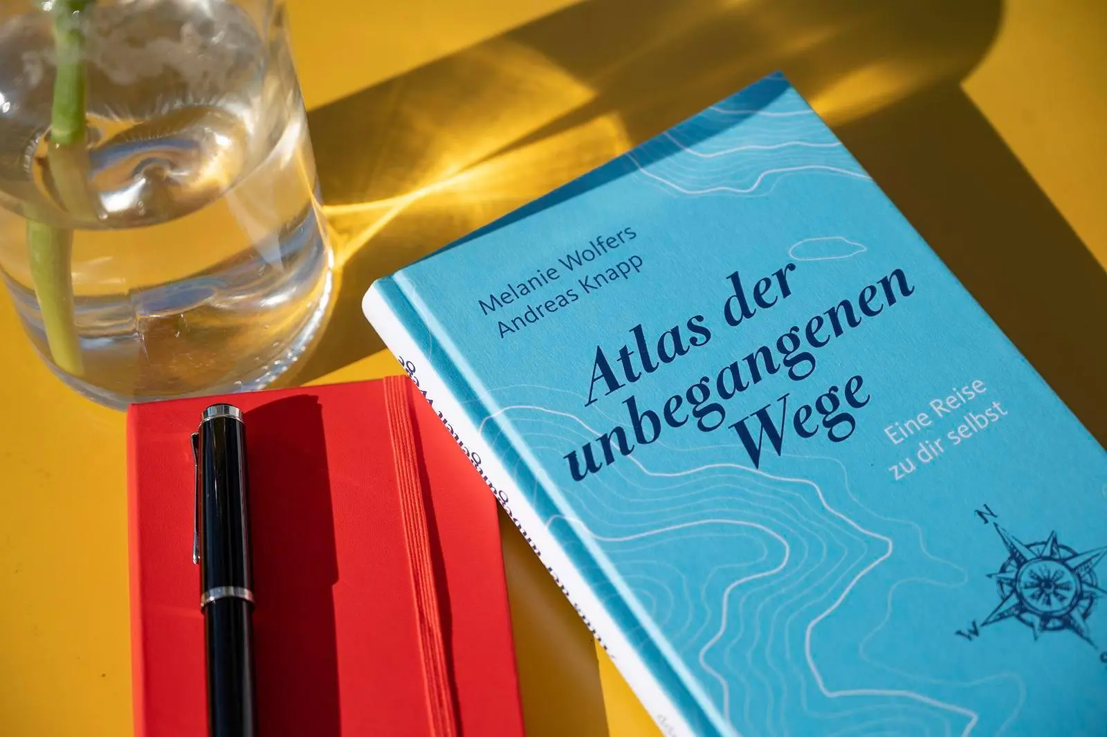 Bild: 9783963403231 | Atlas der unbegangenen Wege | Eine Reise zu dir selbst | Buch | 224 S.