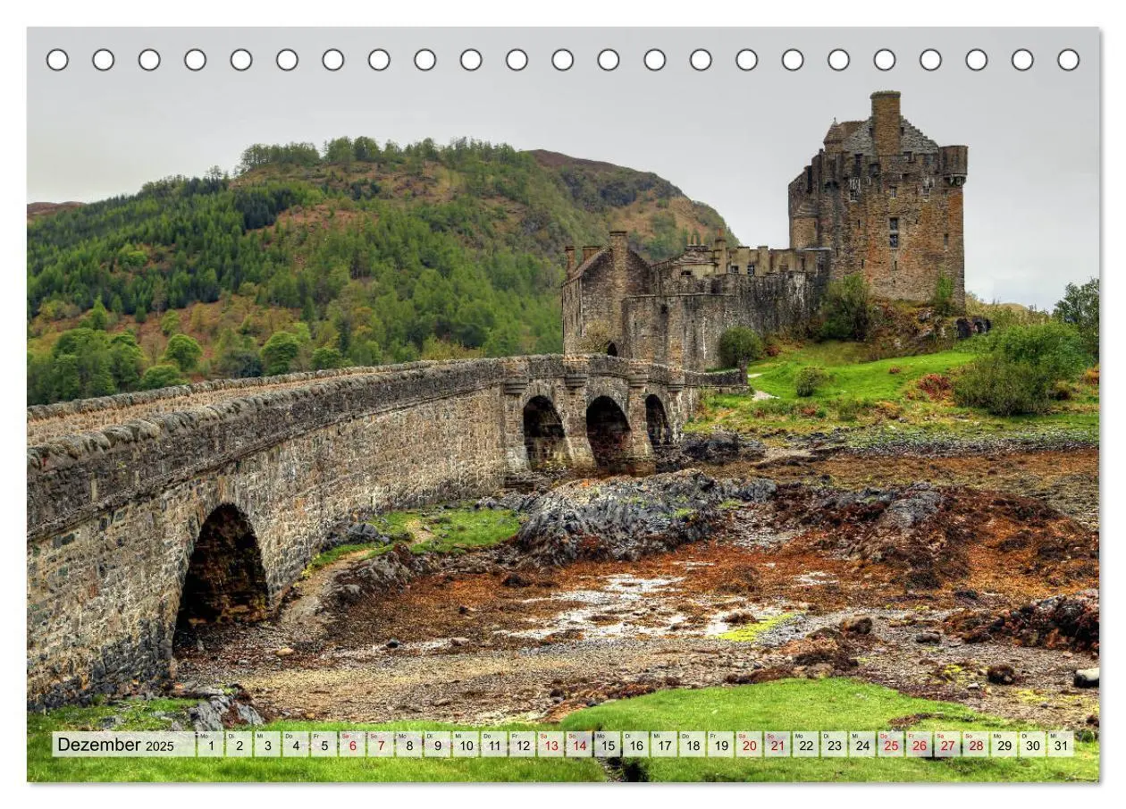 Bild: 9783435244331 | Schottland - Land aus Nebel und Licht (Tischkalender 2025 DIN A5...