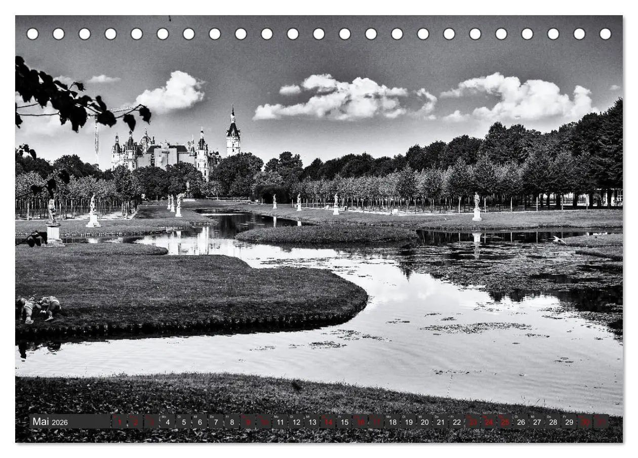 Bild: 9783457874431 | Ein Blick auf Schwerin (Tischkalender 2026 DIN A5 quer), CALVENDO...