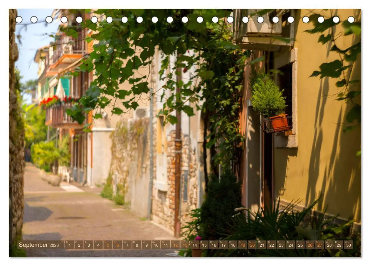 Bild: 9783457745731 | Lazise am Gardasee - Momente der Ruhe (Tischkalender 2026 DIN A5...