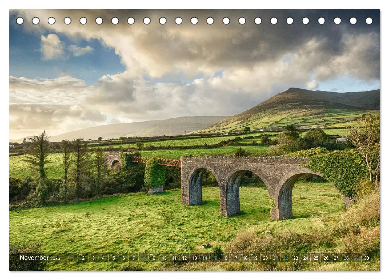 Bild: 9783457807231 | Irland - Zauberhafte Insel in grün (Tischkalender 2026 DIN A5...