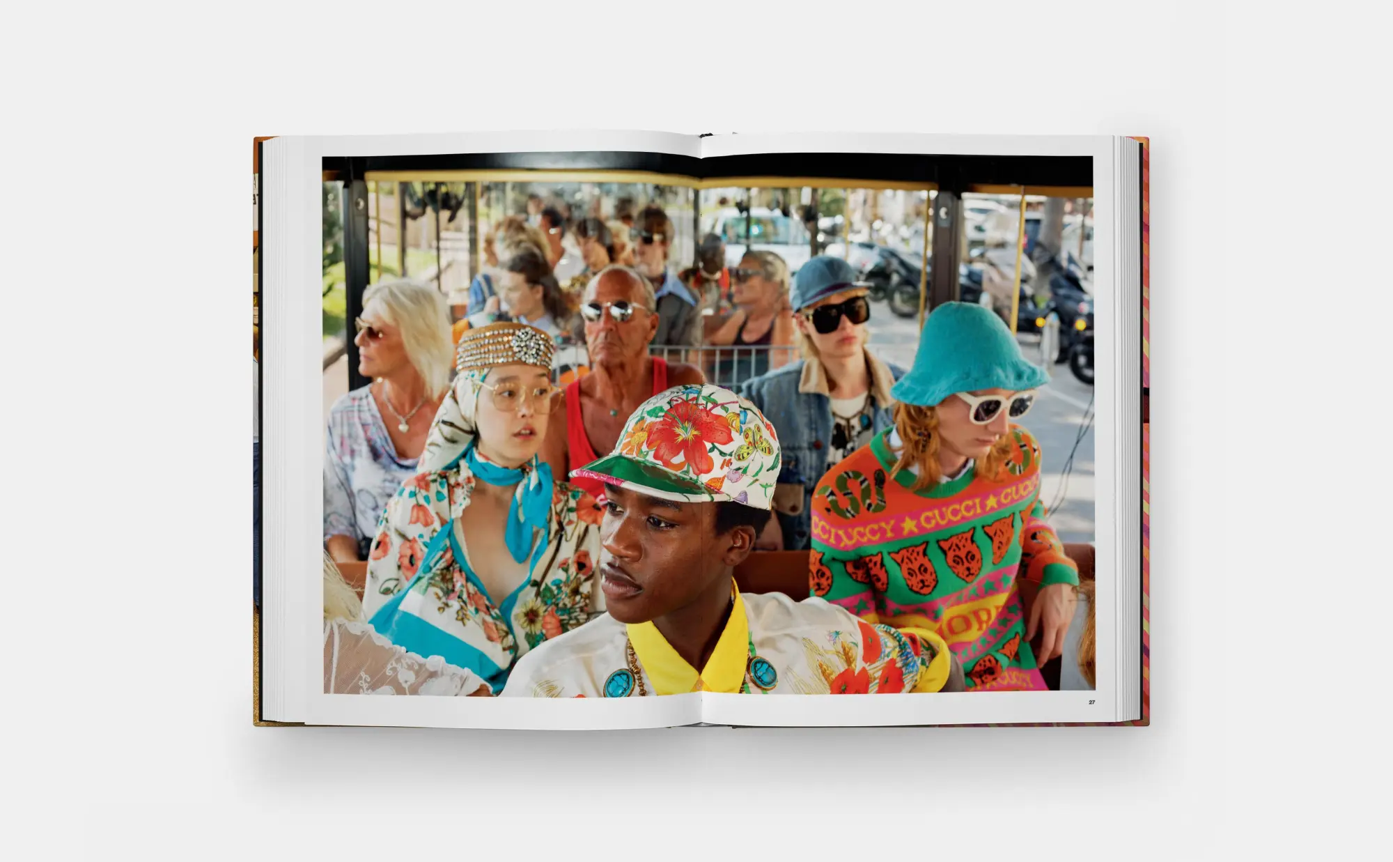 Bild: 9781838667931 | Fashion Faux Parr | Martin Parr | Buch | 304 S. | Englisch | 2024