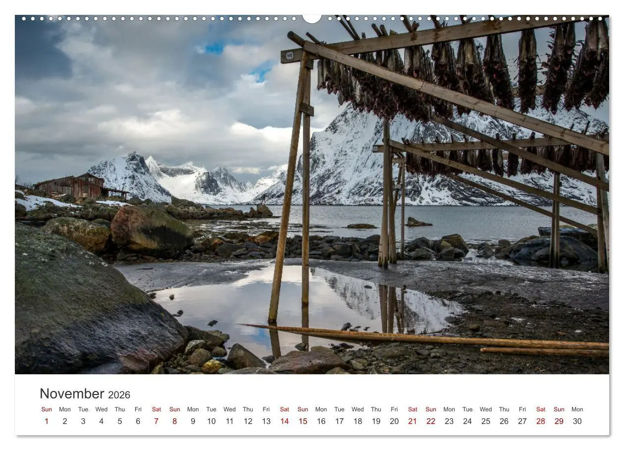 Bild: 9783516547931 | Lofoten Reflections in the water (Wall Calendar 2026 DIN A2...