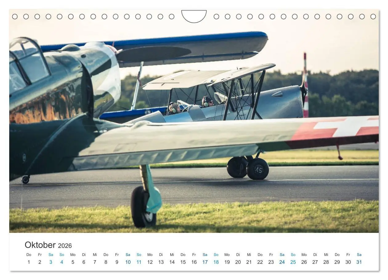 Bild: 9783516209631 | AVIATION CLASSICS seen by custompix.de (Wandkalender 2026 DIN A4...