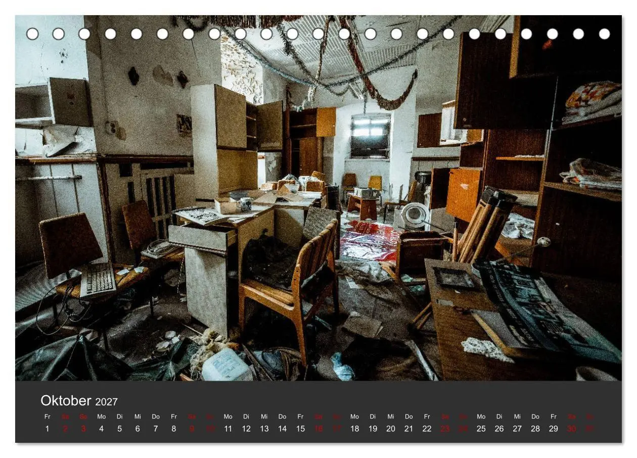 Bild: 9783569642232 | Verlassene Orte - Ein Lost Places Kalender (Tischkalender 2027 DIN...