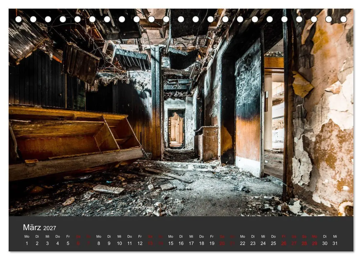 Bild: 9783569642232 | Verlassene Orte - Ein Lost Places Kalender (Tischkalender 2027 DIN...