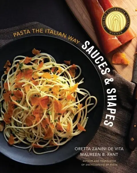 Cover: 9780393082432 | Sauces &amp; Shapes | Pasta the Italian Way | Maureen B. Fant (u. a.)