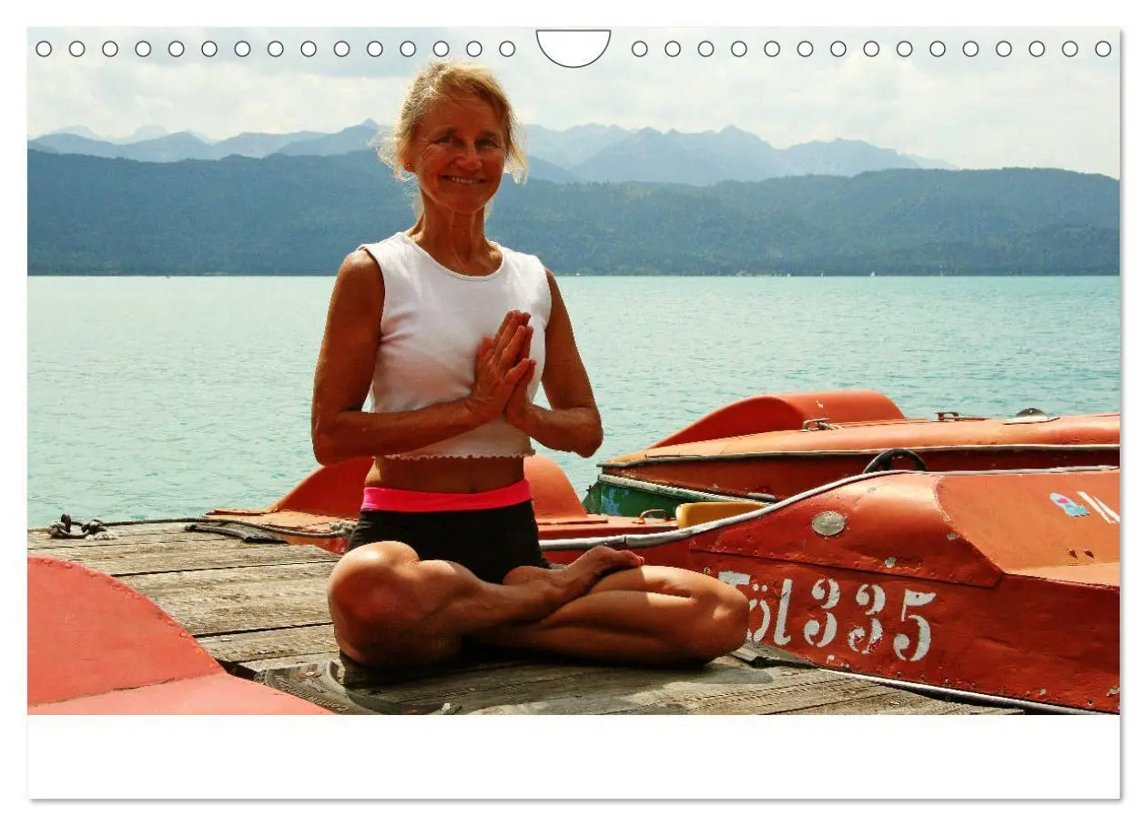 Bild: 9783435283132 | Yoga - Harmonie am Walchensee (Wandkalender 2025 DIN A4 quer),...