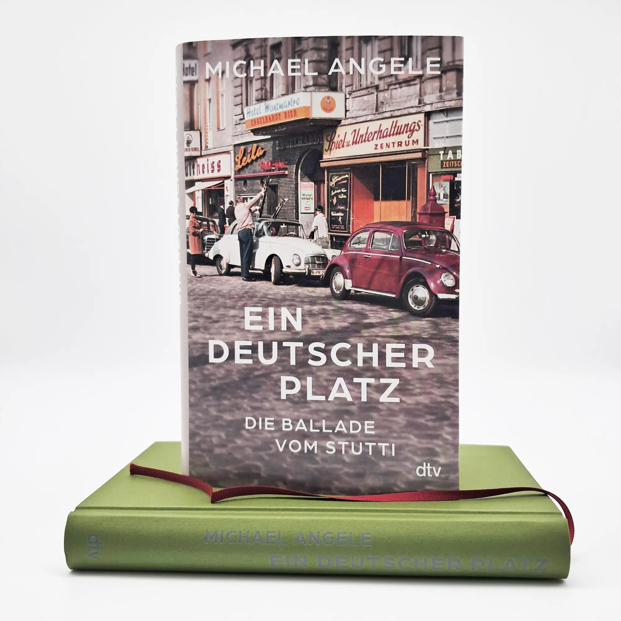 Bild: 9783423285032 | Ein deutscher Platz | Michael Angele | Buch | 256 S. | Deutsch | 2025