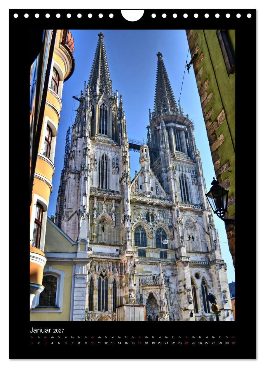 Bild: 9783569975132 | Gassen und Türme in Regensburg (Wandkalender 2027 DIN A4 hoch),...