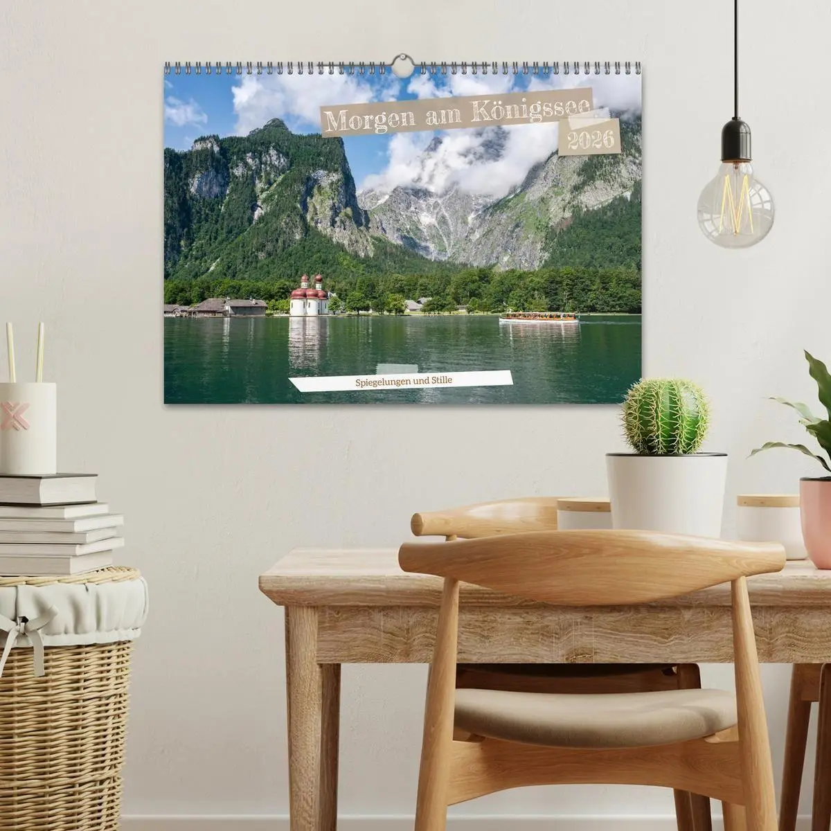 Bild: 9783516735932 | Morgen am Königssee - Spiegelungen und Stille (Wandkalender 2026...
