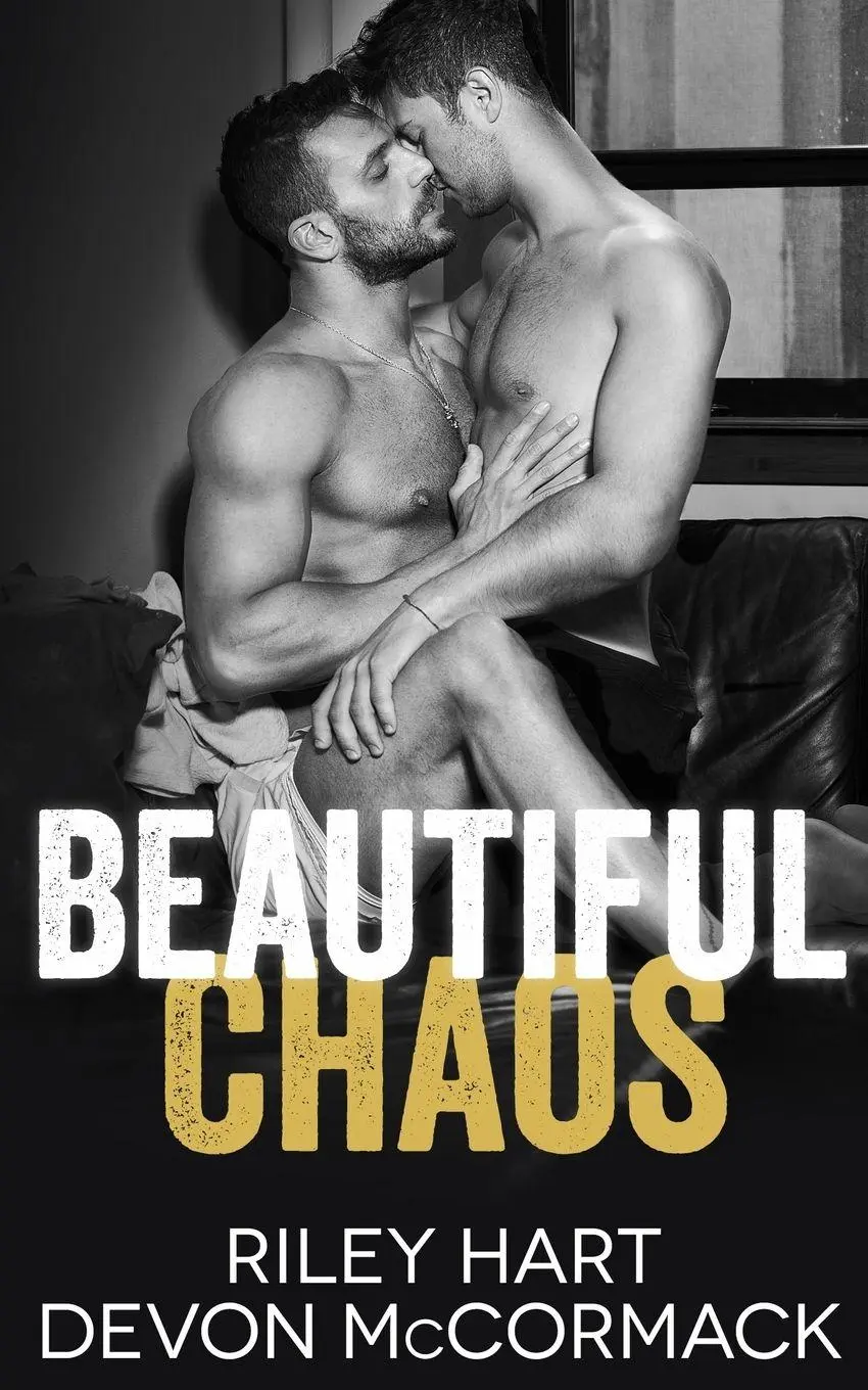 Cover: 9781642046632 | Beautiful Chaos | Devon Mccormack (u. a.) | Taschenbuch | Englisch