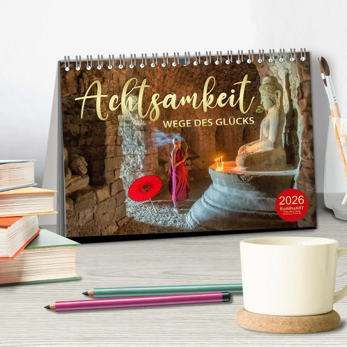 Bild: 9783457639832 | ACHTSAMKEIT - Wege des Glücks (Tischkalender 2026 DIN A5 quer),...