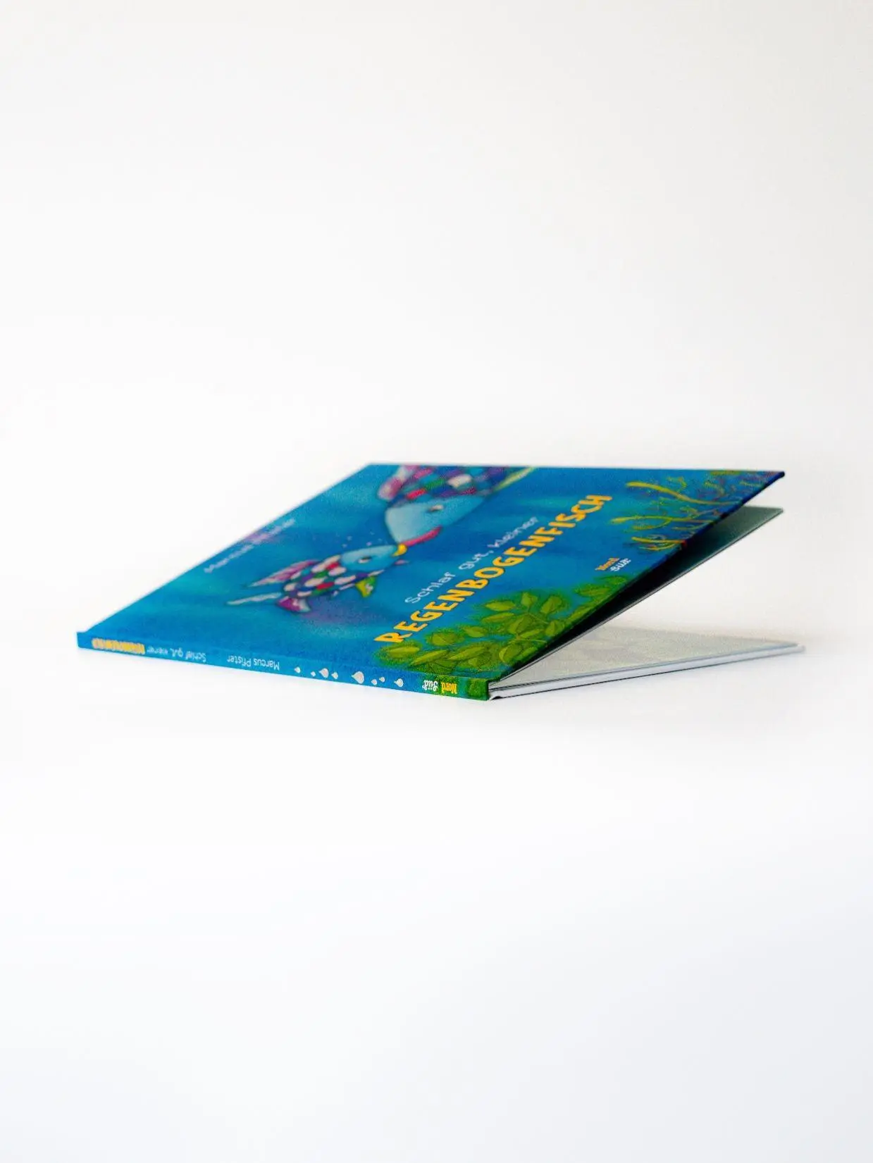 Bild: 9783314100833 | Schlaf gut, kleiner Regenbogenfisch | Marcus Pfister | Buch | 32 S.