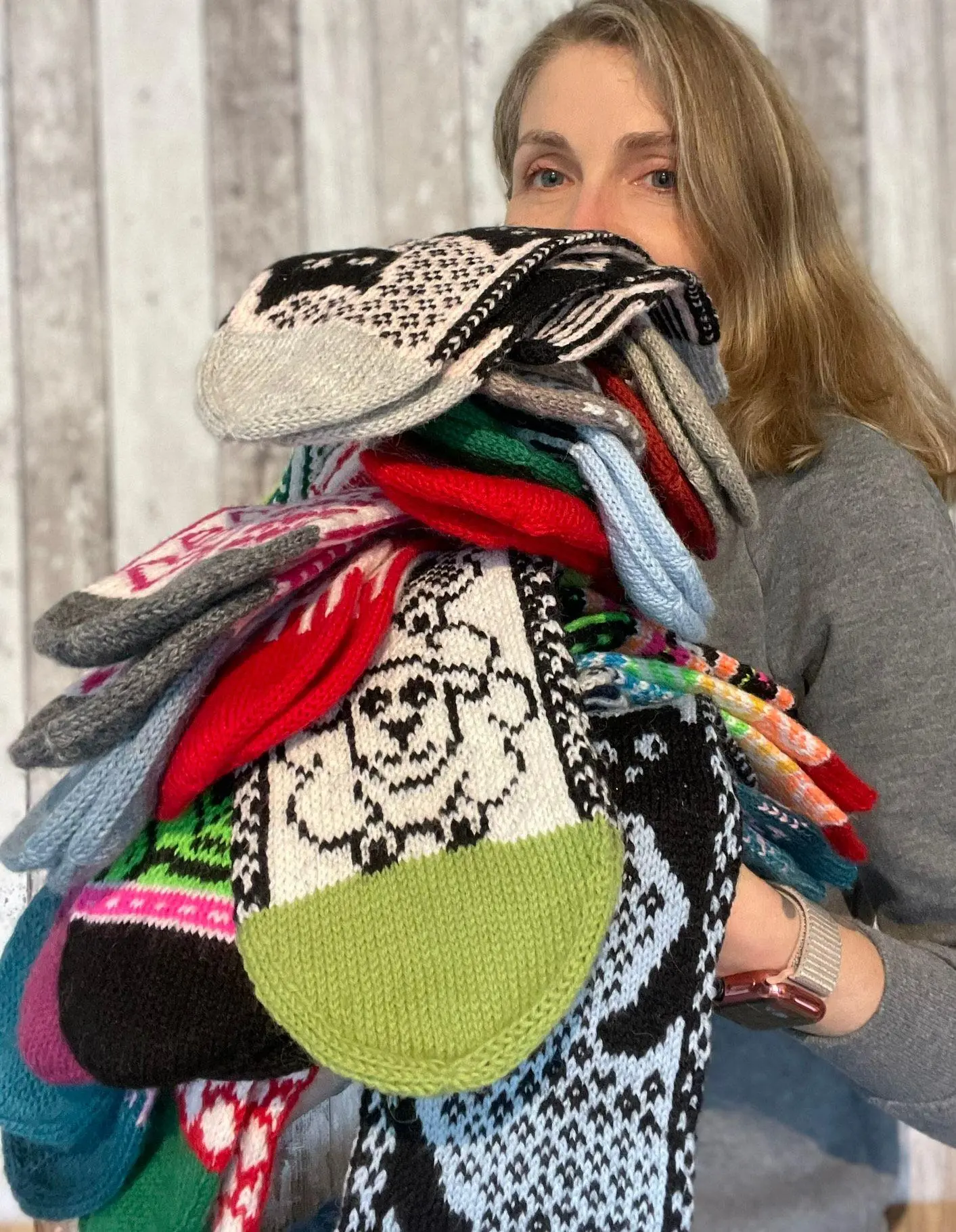 Autor: 9783830721833 | Noch mehr bunte Socken und witzige Handschuhe | Andrea Hoedt-Konken