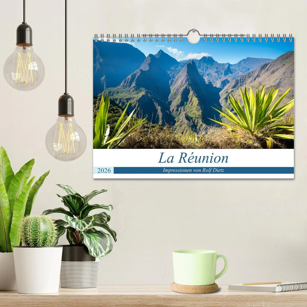 Bild: 9783457756133 | La Réunion - Impressionen von Rolf Dietz (Wandkalender 2026 DIN A4...