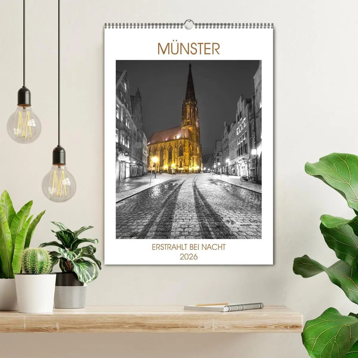 Bild: 9783516396133 | Münster - erstrahlt bei Nacht (Wandkalender 2026 DIN A2 hoch),...