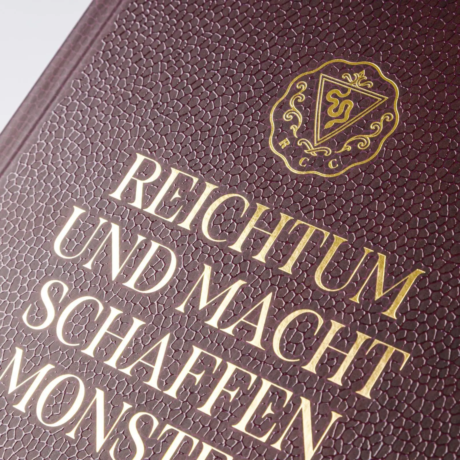 Bild: 9783551586933 | Royal Clair Club 1: Her First Hunt | Ayla Dade | Buch | 720 S. | 2026