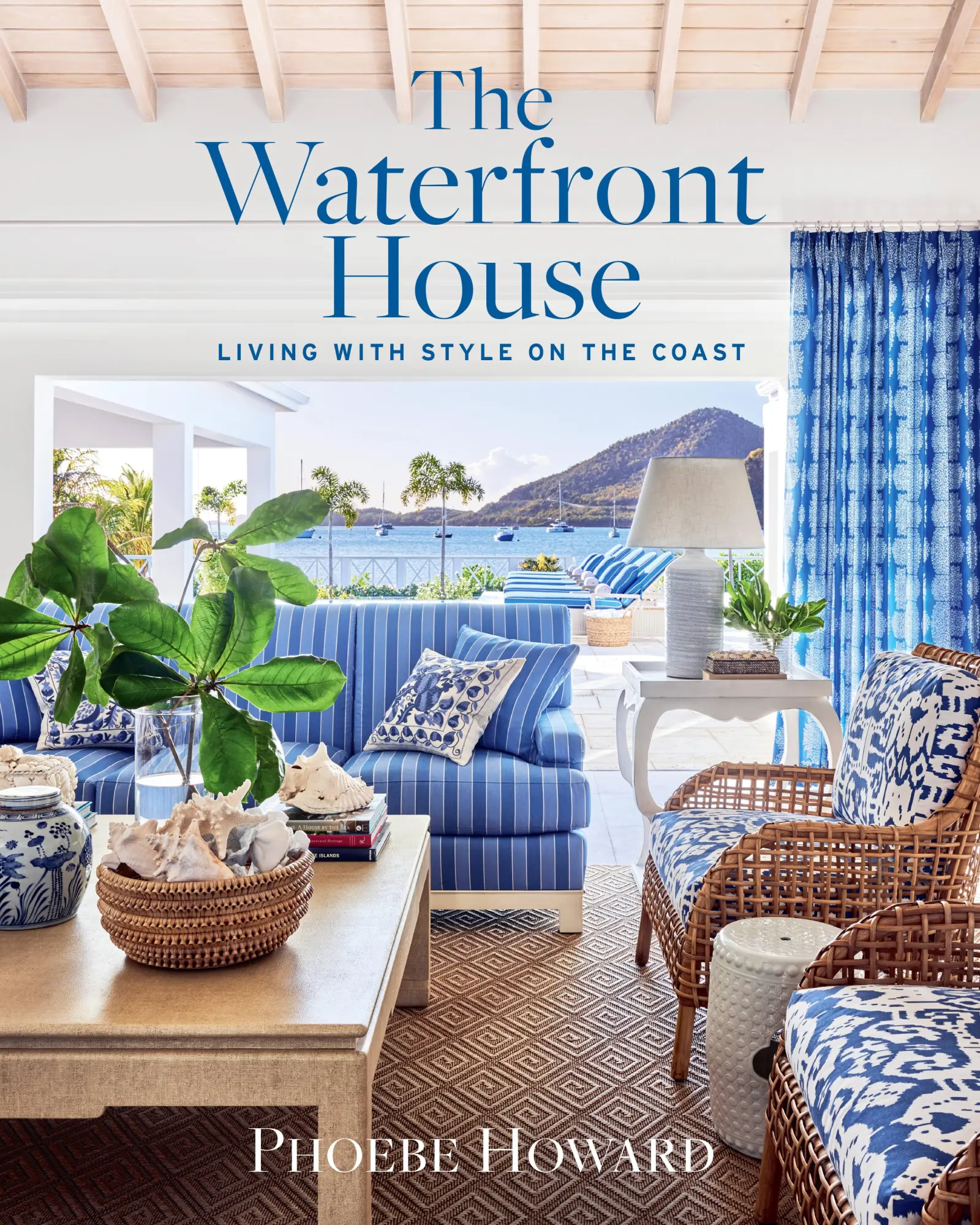 Cover: 9781419768033 | The Waterfront House | Living with Style on the Coast | Phoebe Howard
