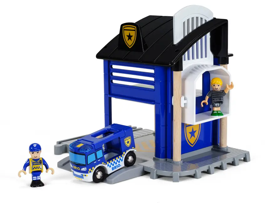 Bild: 7312350338133 | 33813 BRIO Polizeistation mit Einsatzfahrzeug | BRIO® | Spiel | Spiel