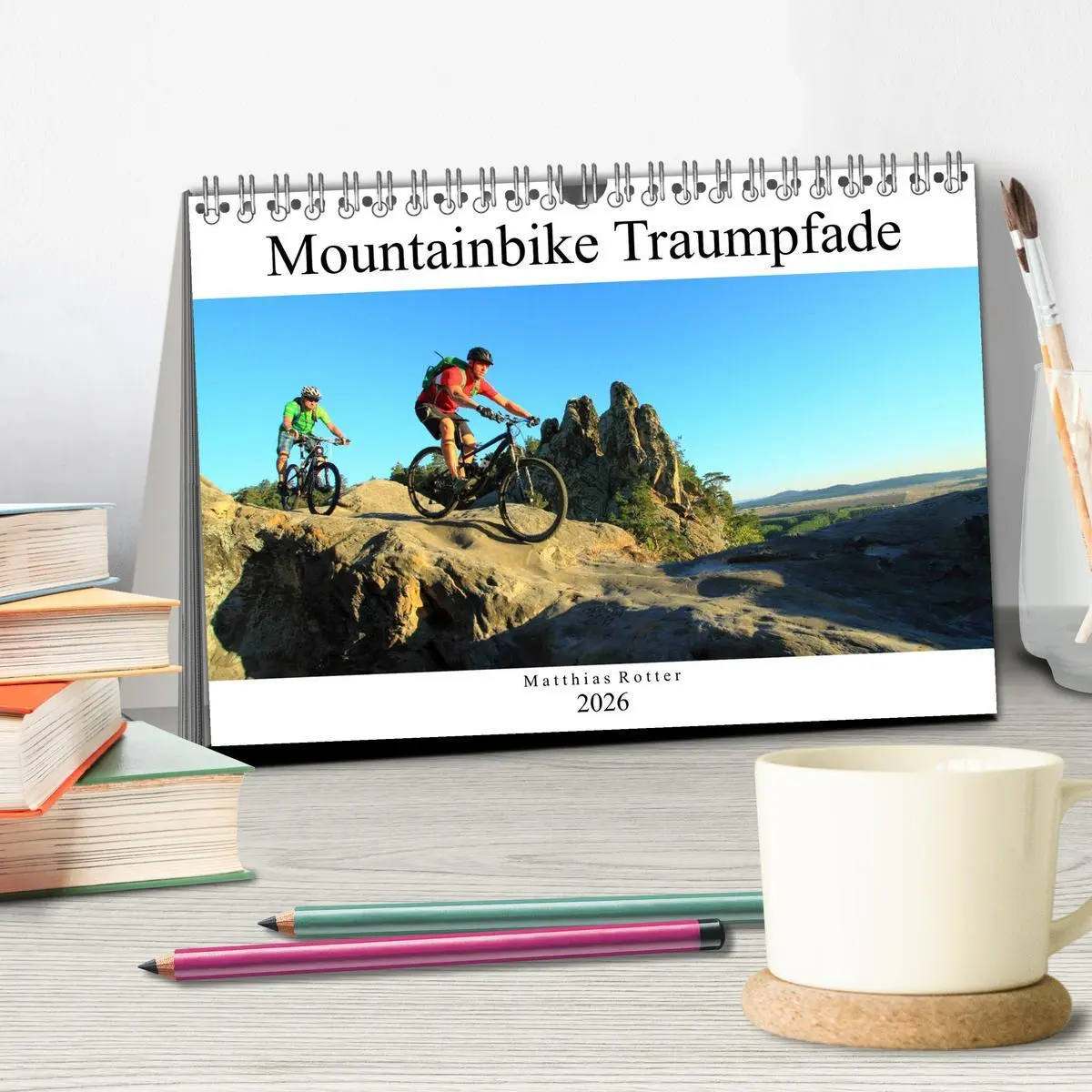 Bild: 9783457848333 | Mountainbike Traumpfade (Tischkalender 2026 DIN A5 quer), CALVENDO...