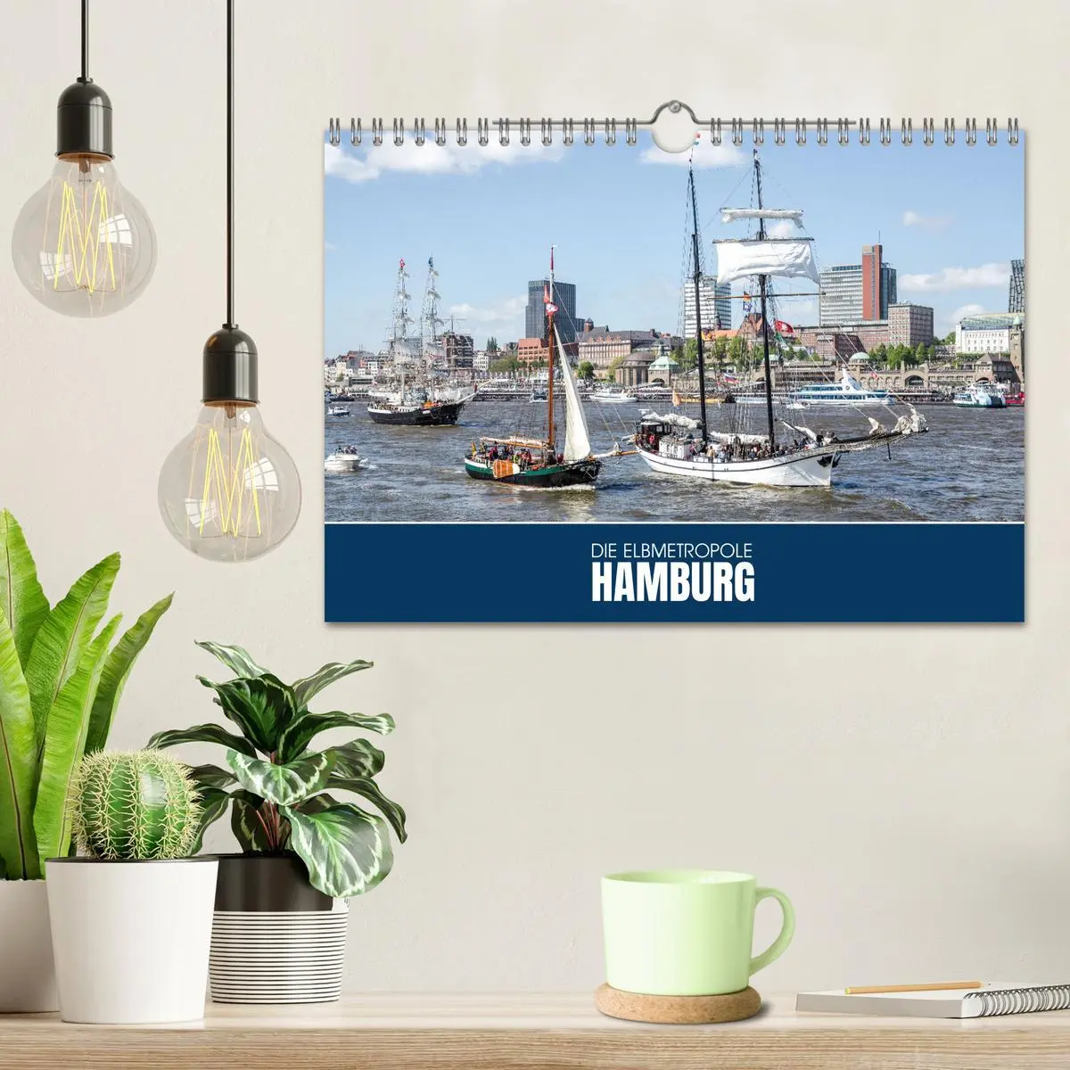 Bild: 9783516640434 | Die Elbmetropole Hamburg (Wandkalender 2026 DIN A4 quer), CALVENDO...