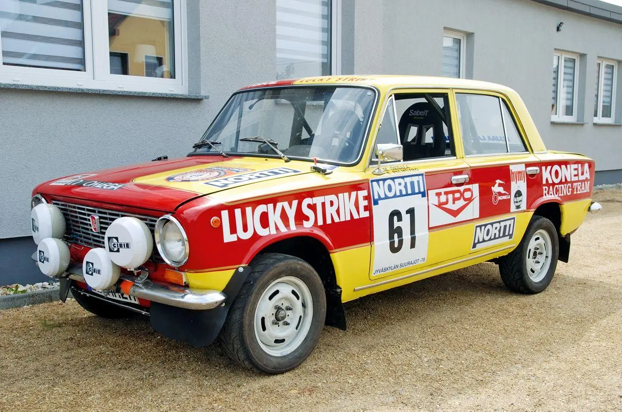 Bild: 9783751612234 | Lada Automobile 1970 -1990 | Frank Rönicke | Taschenbuch | Deutsch