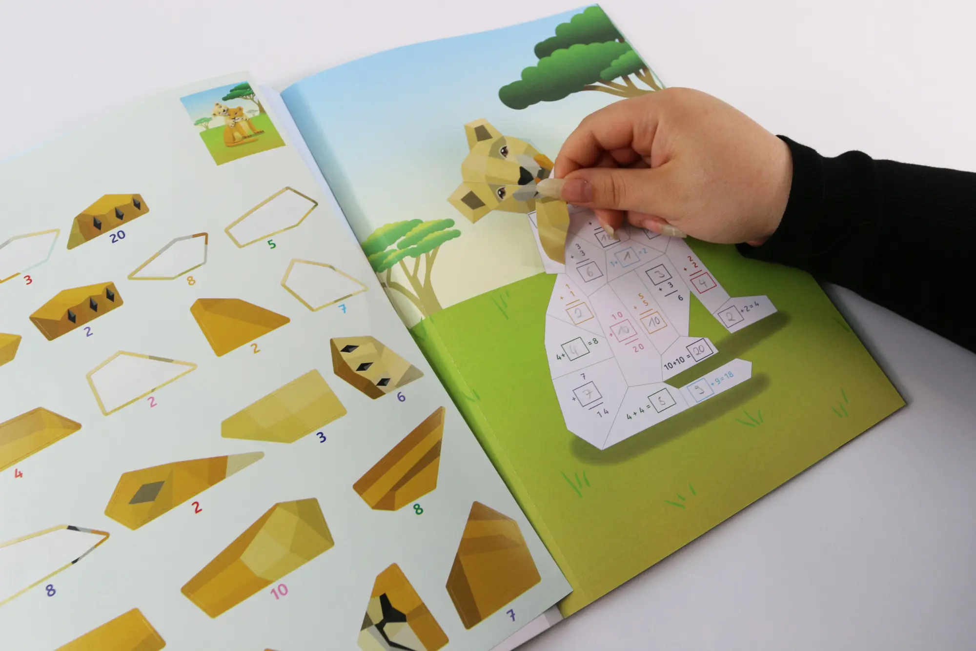 Bild: 9783743222434 | Rechnen mit Stickern - Plus und Minus bis 20 | Alisha Zucker | Buch