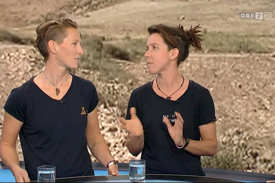Bild: 9783702242534 | Zwei Frauen, zwei Räder, ein Zelt | Tanja Willers (u. a.) | Buch
