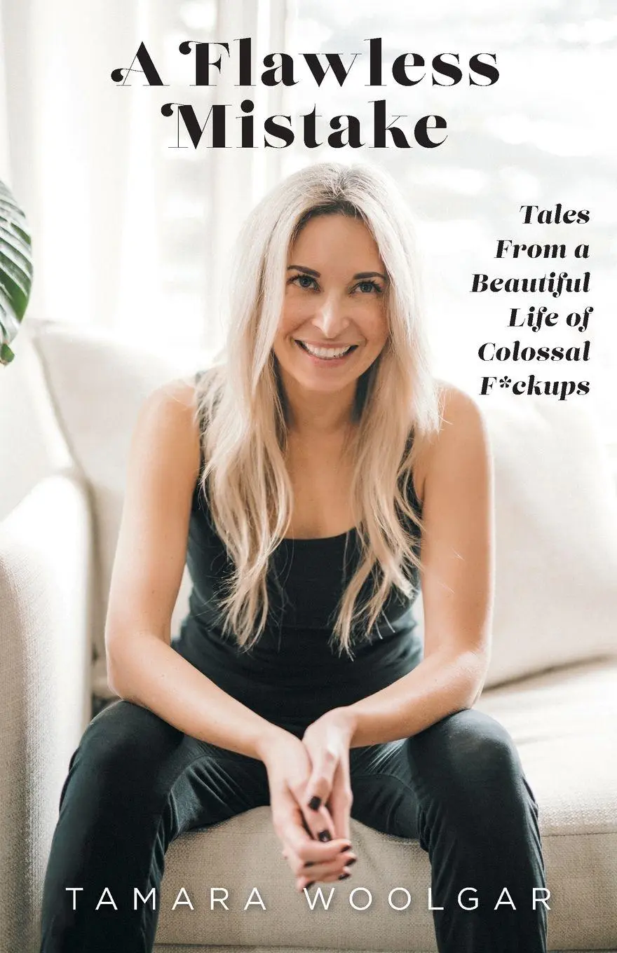 Cover: 9781525573934 | A Flawless Mistake | Tales From a Beautiful Life of Colossal F*ckups