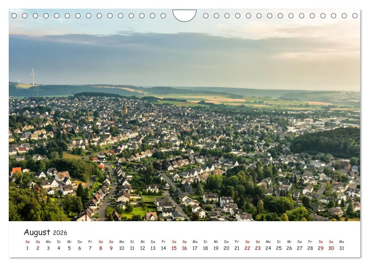 Bild: 9783457894934 | Das Sauerland bei Brilon aus der Vogelperspektive (Wandkalender...