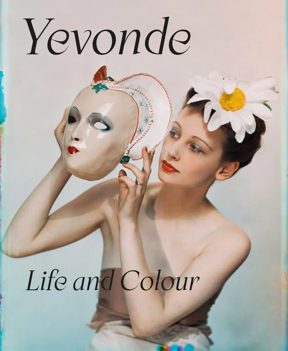 Cover: 9781855145634 | Yevonde: Life and Colour | Clare Freestone | Buch | Gebunden | 2023