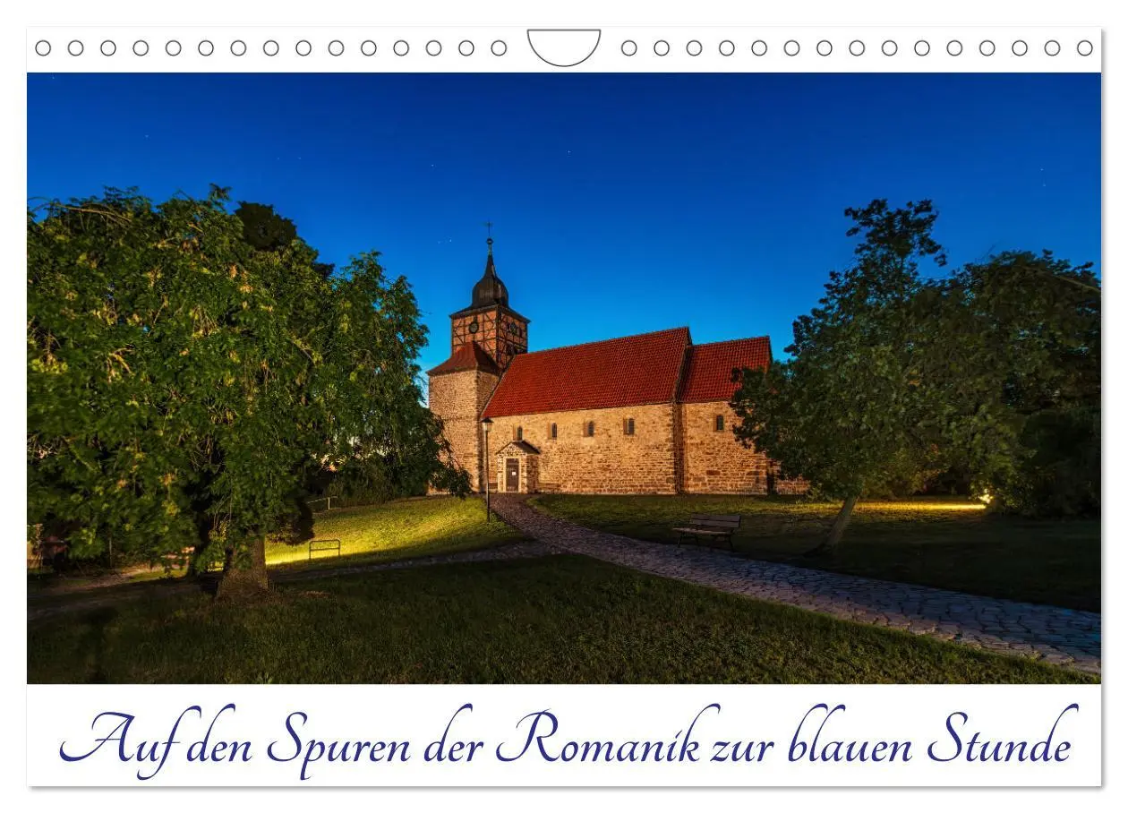 Cover: 9783457347034 | Auf den Spuren der Romanik zur blauen Stunde (Wandkalender 2026 DIN...