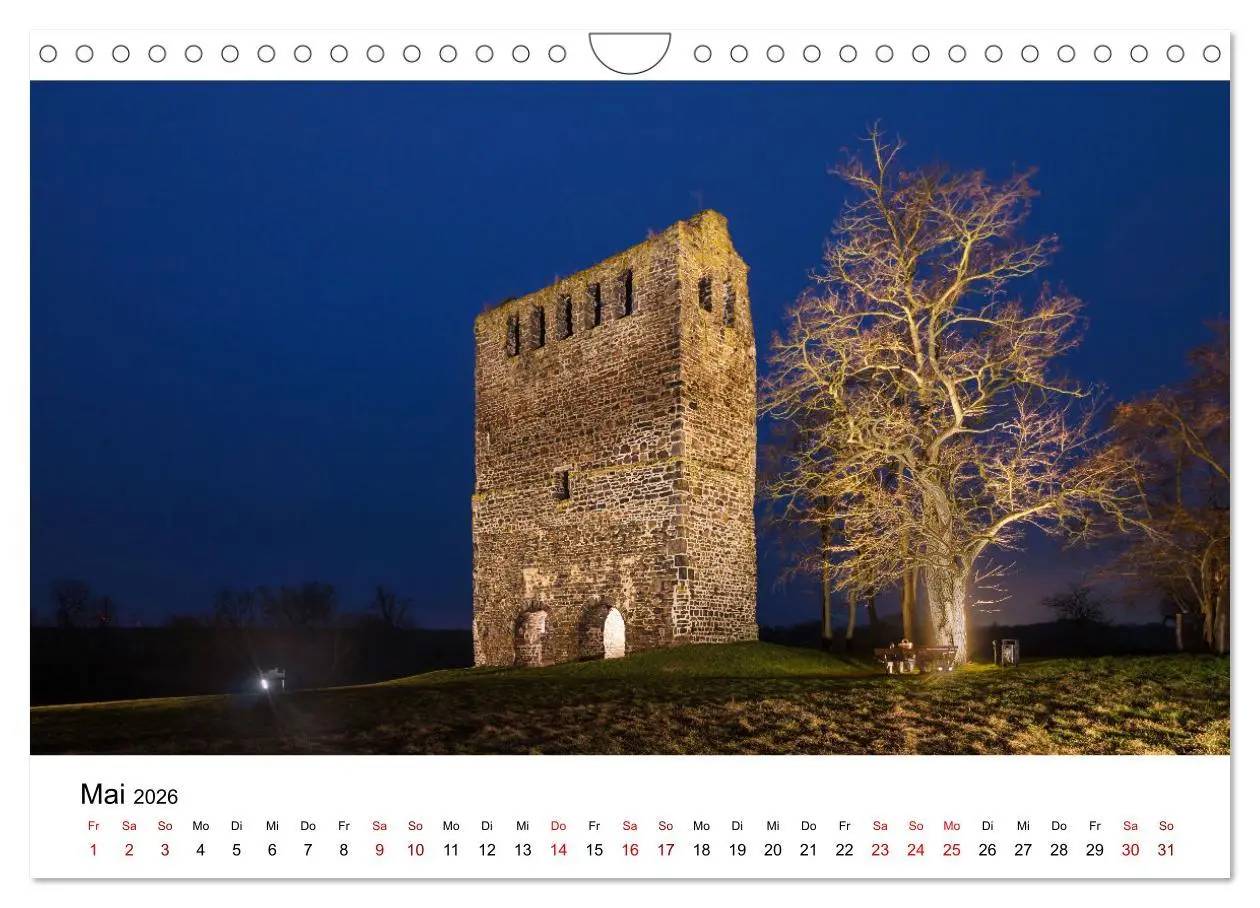 Bild: 9783457347034 | Auf den Spuren der Romanik zur blauen Stunde (Wandkalender 2026 DIN...