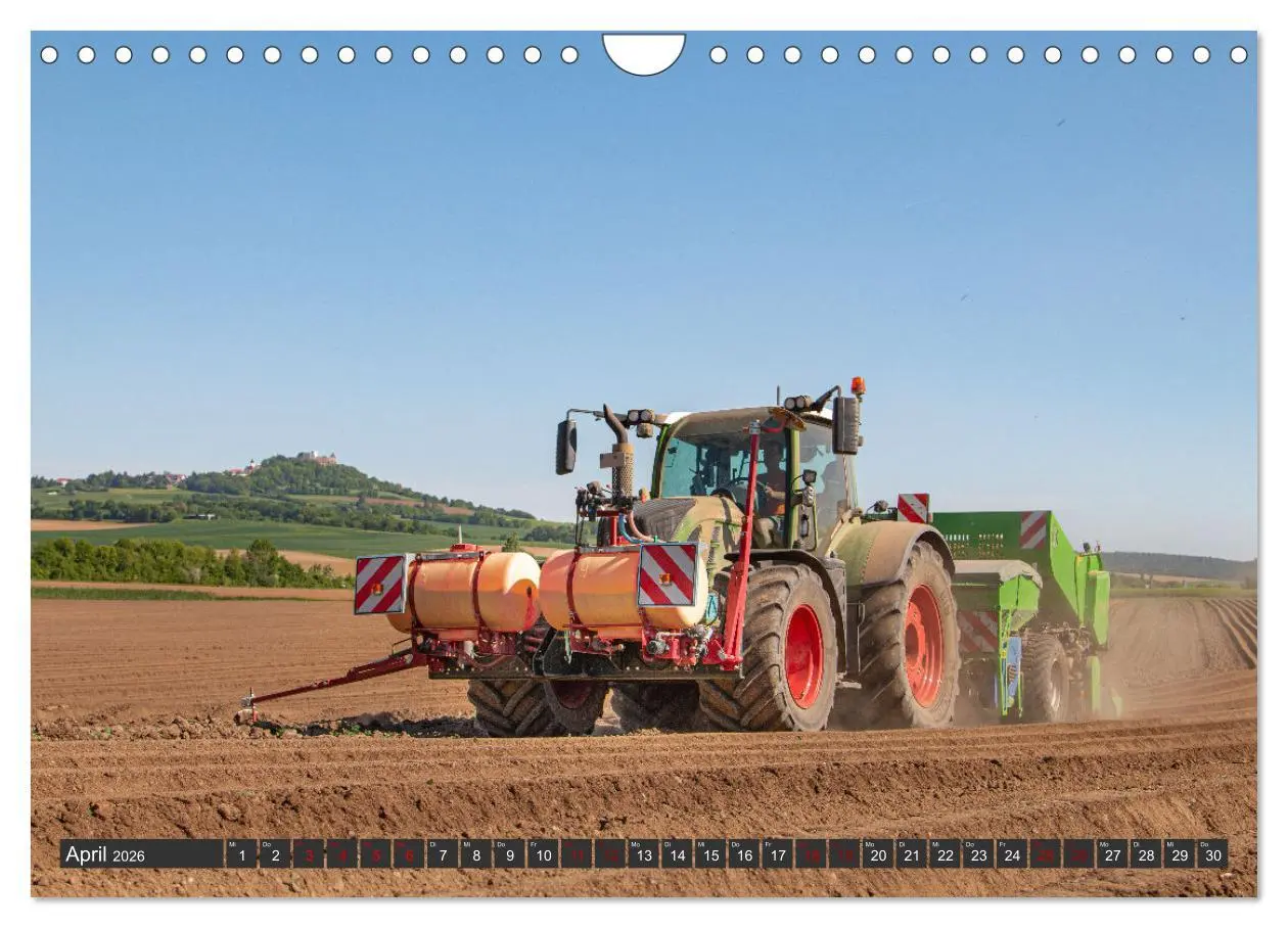 Bild: 9783457607534 | Landtechnik im Einsatz (Wandkalender 2026 DIN A4 quer), CALVENDO...