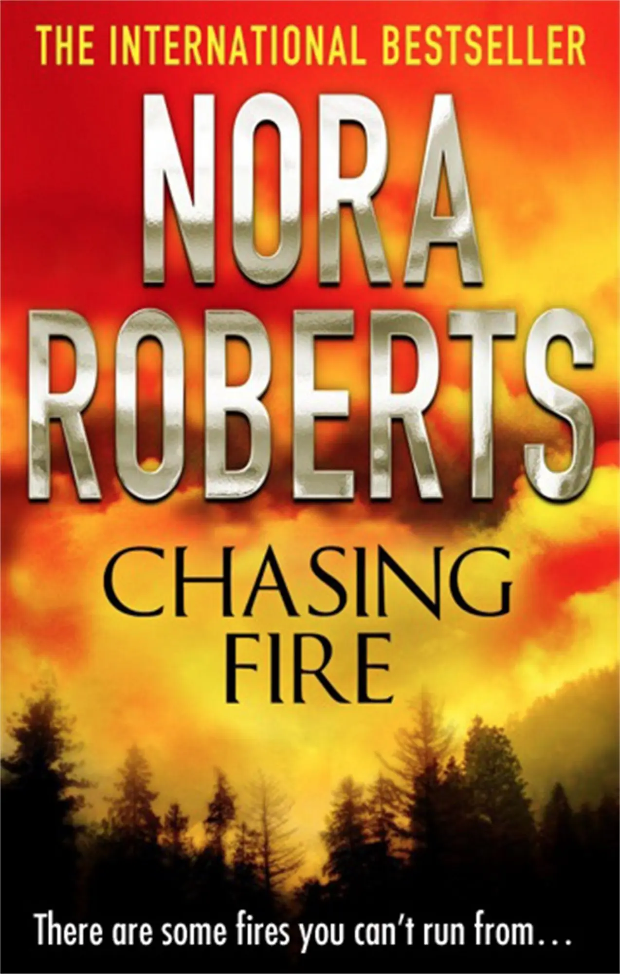 Cover: 9780749952235 | Chasing Fire | Nora Roberts | Taschenbuch | 472 S. | Englisch | 2012