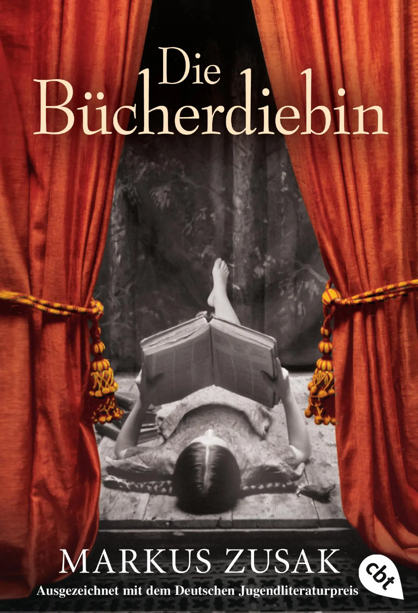 Cover: 9783570403235 | Die Bücherdiebin | Markus Zusak | Taschenbuch | 588 S. | Deutsch | cbj