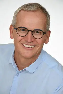 Autor: 9783347414235 | Finanziell sorgenfrei im Alter | Ulis Finanztipps | Ulrich Gallus